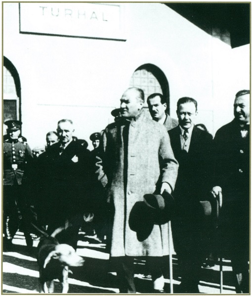 Atatürk ve Foks